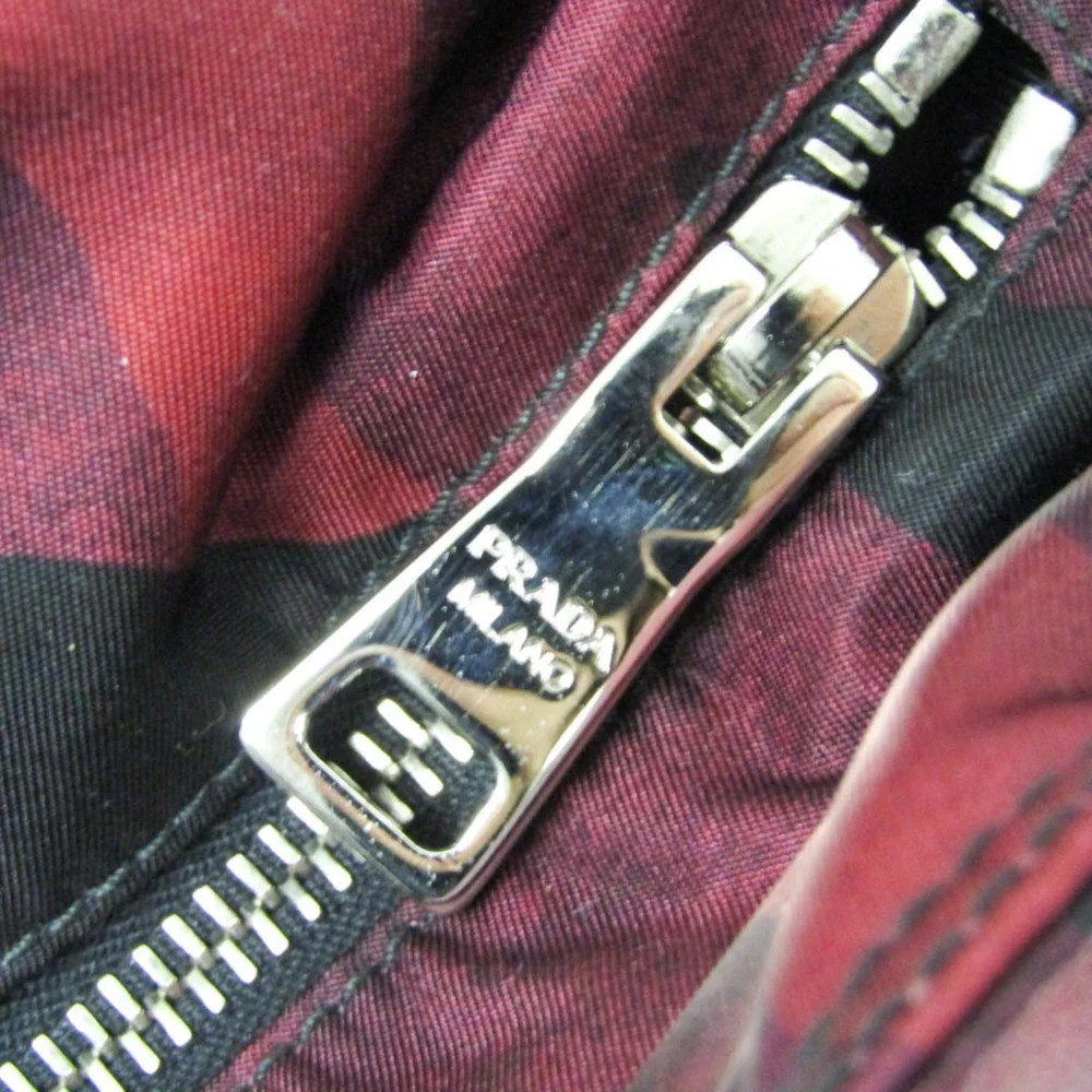 PRADA Red Leather Shoulder Bag - Picture 11 of 15